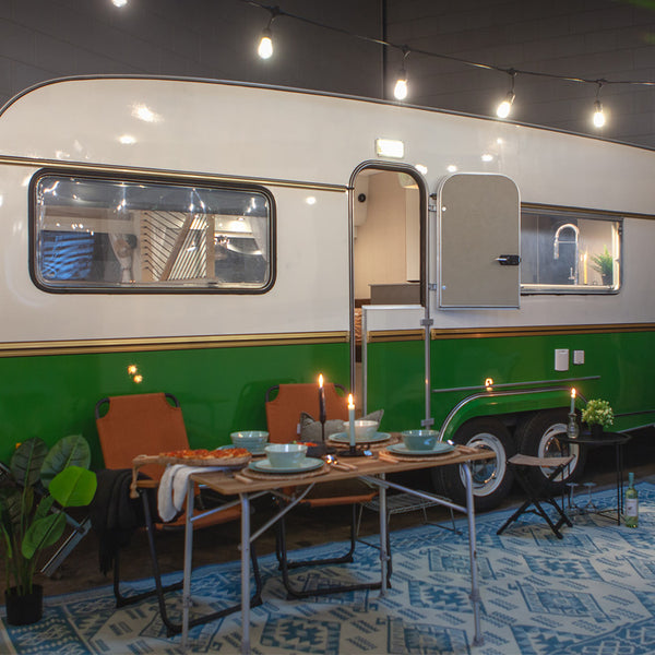 Table Feather 110x70cm