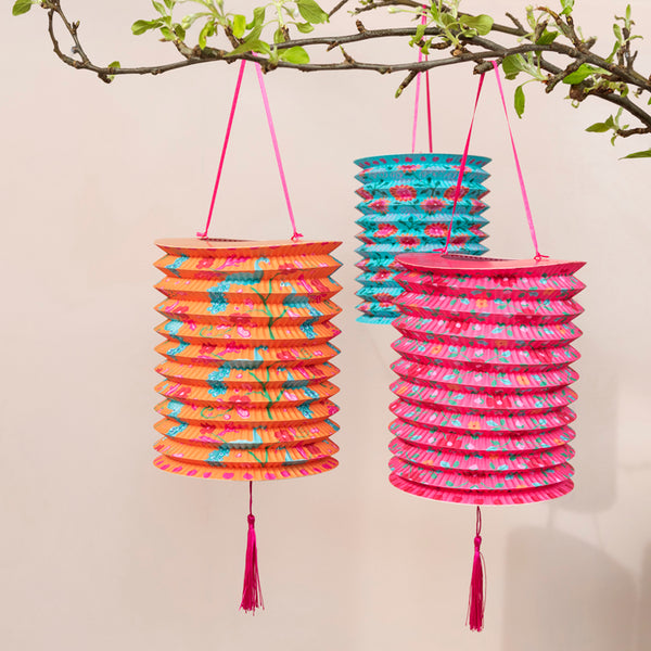 Set of 3 paper lanterns