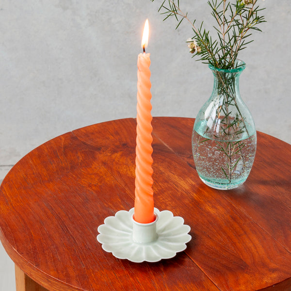 Enamel candle holder
