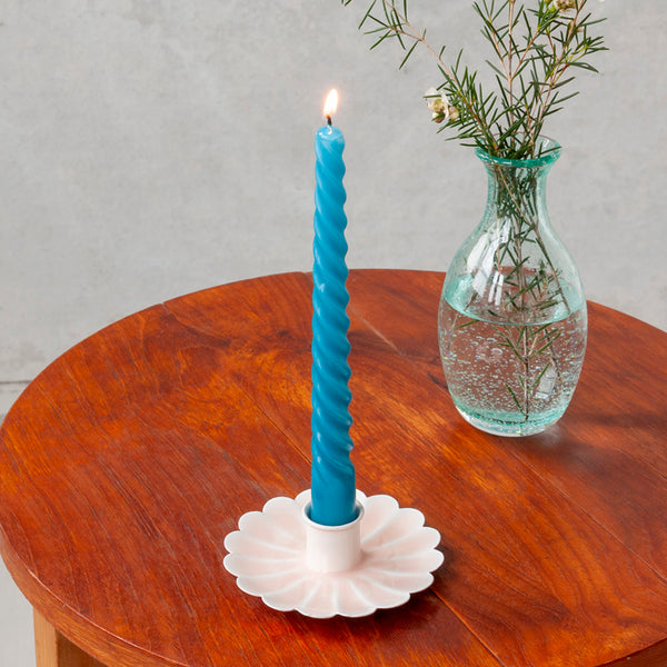 Enamel candle holder