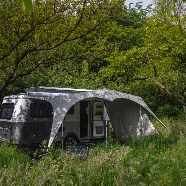 Traveling Canopy