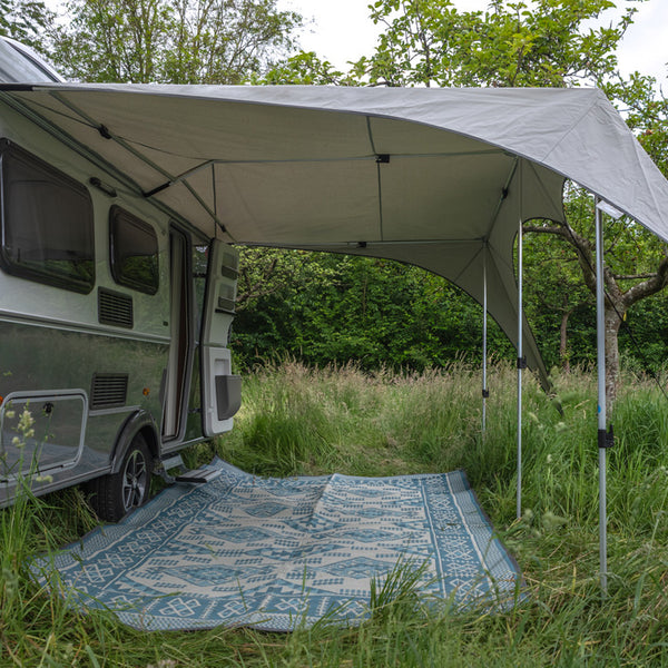 Traveling Canopy