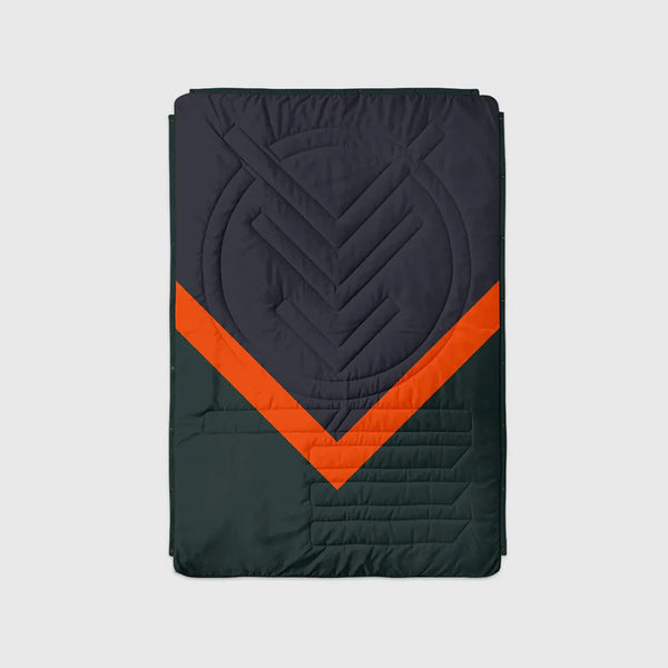 Fleece sleeping bag cabin