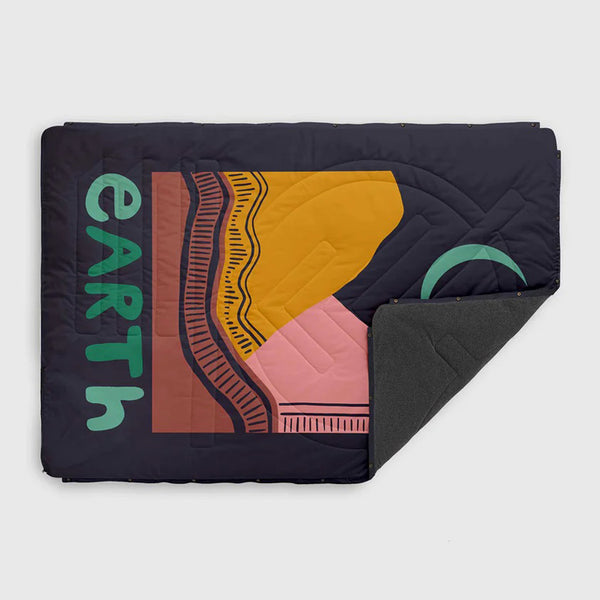 Fleece sleeping bag earth