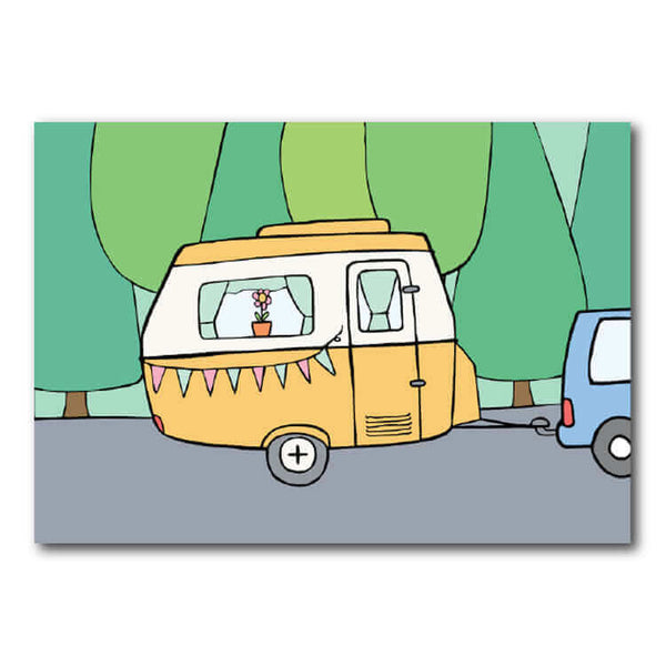 Ansichtkaart caravan- ottenkruiser-eriba-hefdak-tentkamperen-studio kvinna-kaart-wenskaart-post-postzegel-camper-volkswagen-volkswagenbus-bonnefooi-geel-zon-stijlvol-avontuur-avonturier-reizen-roadtrip-schrijfwaren-tent-kamperen-huisje op wielen-caravan-van-vanlife-camping-outdoor-bergen-glaravans